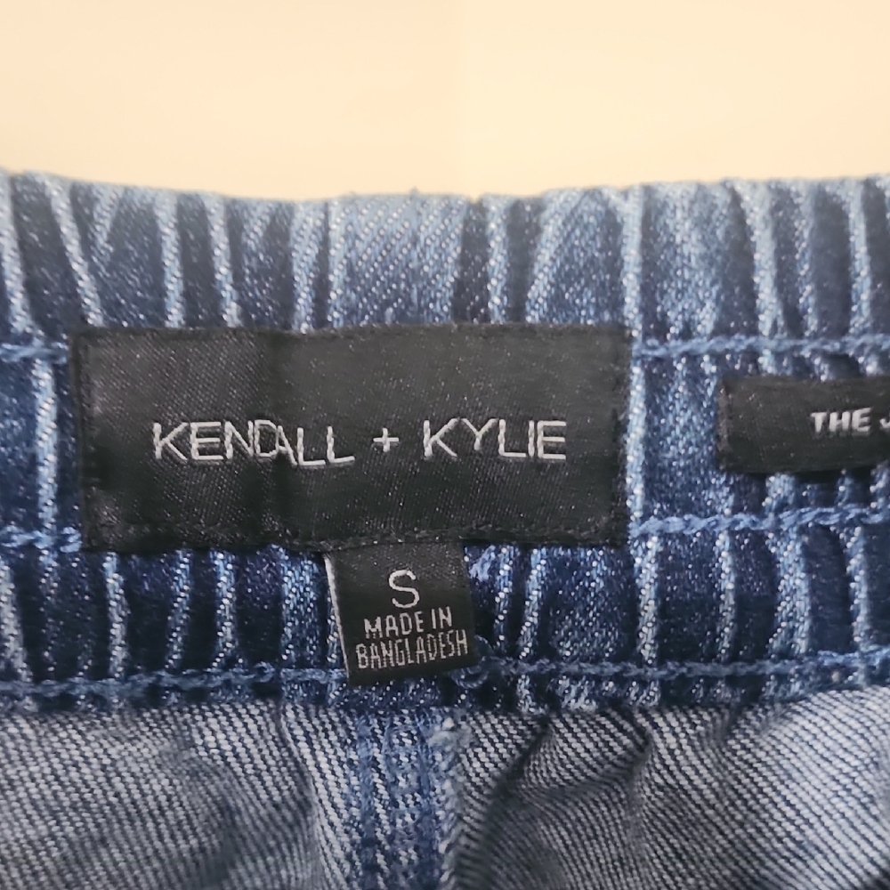 Kendall & Kylie Dark Blue Jean Shorts - Picture 2 of 5